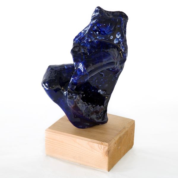 Valter Boj : Scultura su legno  (1997)  - Smalto bicomposto su biscotto - Asta Asta Collezione Ceramiche Postmoderne PrimeDiCopertina - Casa d'aste La Rosa