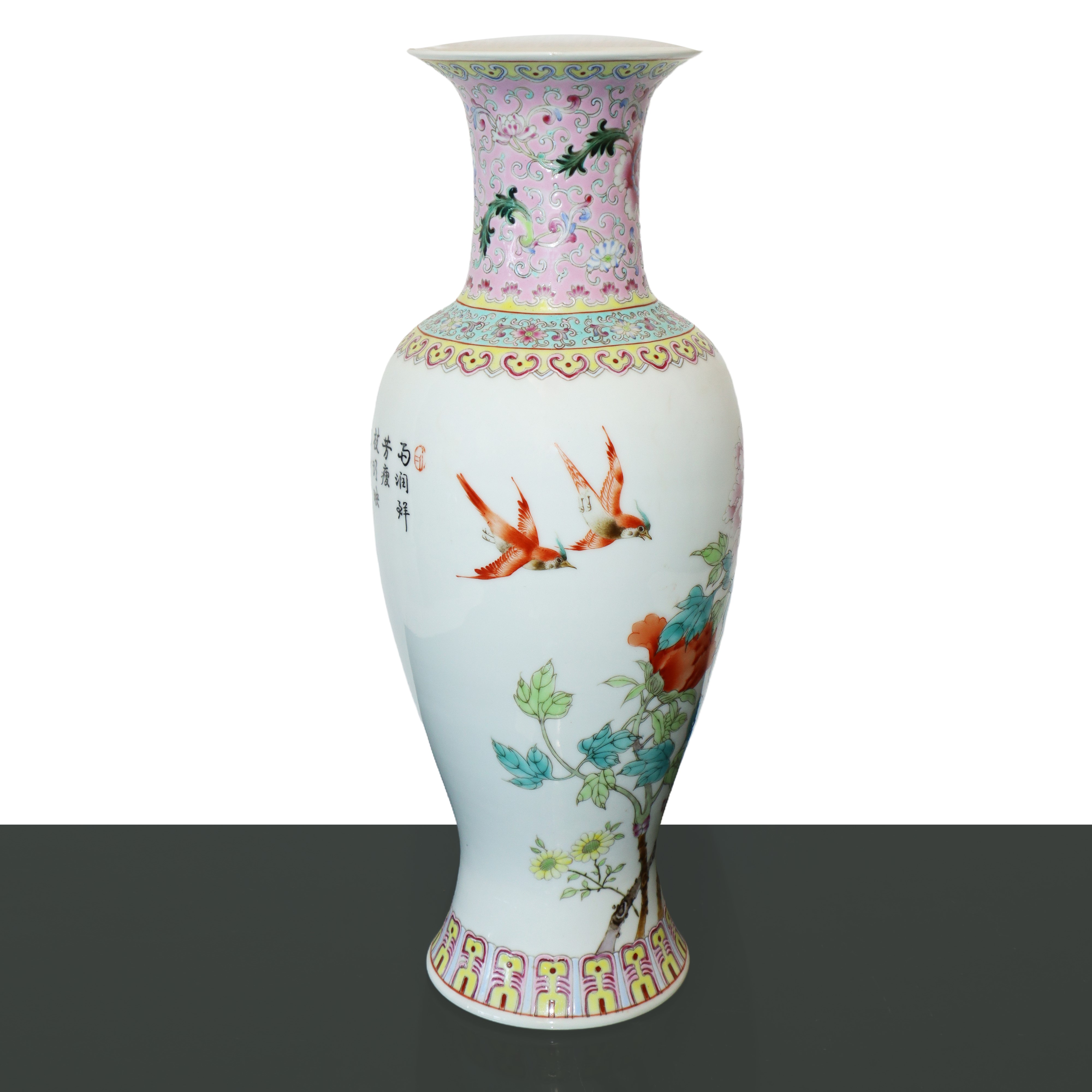Vaso in Porcellana Cinese con Decori Floreali e Uccelli