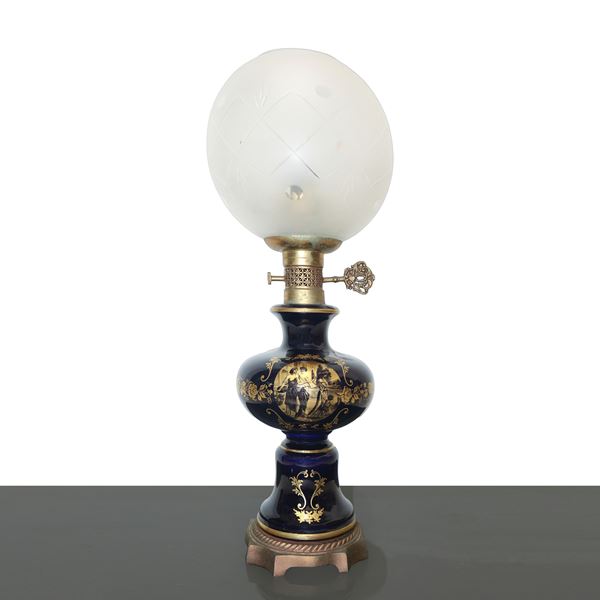 Blue porcelain lamp with golden decorations