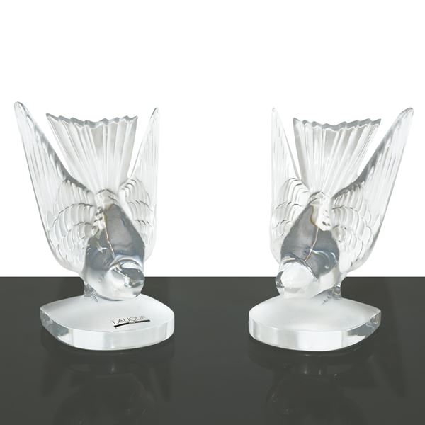 Lalique France - Swallow bookends in frosted and shaped crystal