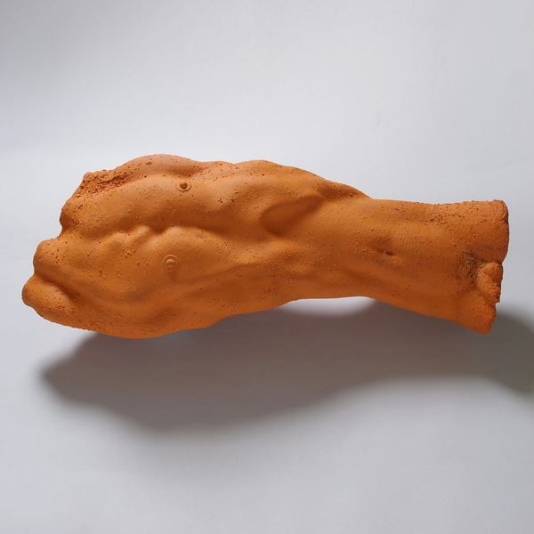 Aldo Rontini : Lungo Languido  (1991)  - Terracotta rossa - Asta Asta Collezione Ceramiche Postmoderne PrimeDiCopertina - Casa d'aste La Rosa