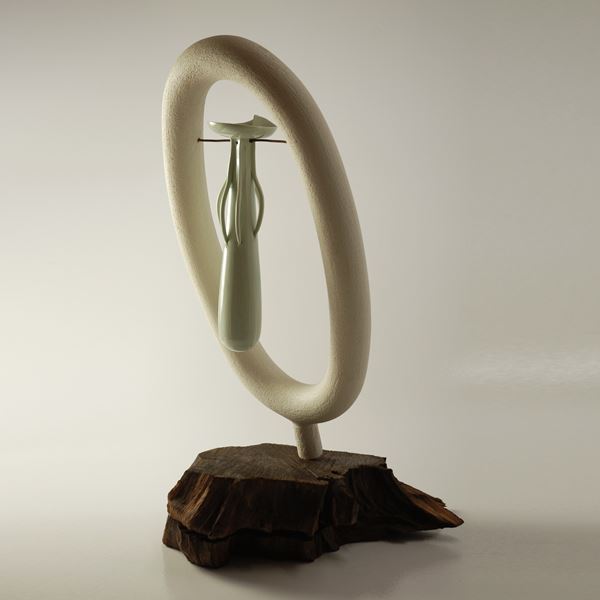 Enrico Stropparo : Corolla  (2016)  - Semirefrattario, terraglia verniciata - Asta Asta Collezione Ceramiche Postmoderne PrimeDiCopertina - Casa d'aste La Rosa