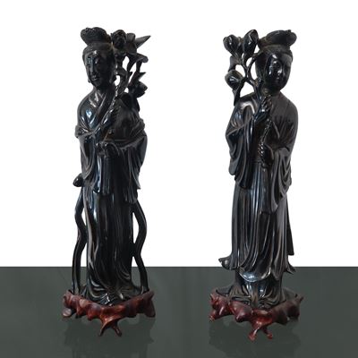 Coppia di Guanyin in Bachelite
