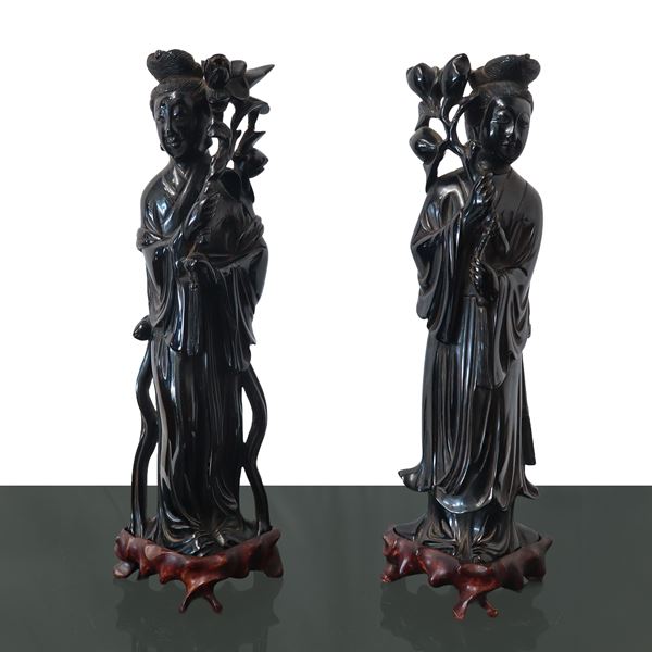 Coppia di Guanyin in bachelite