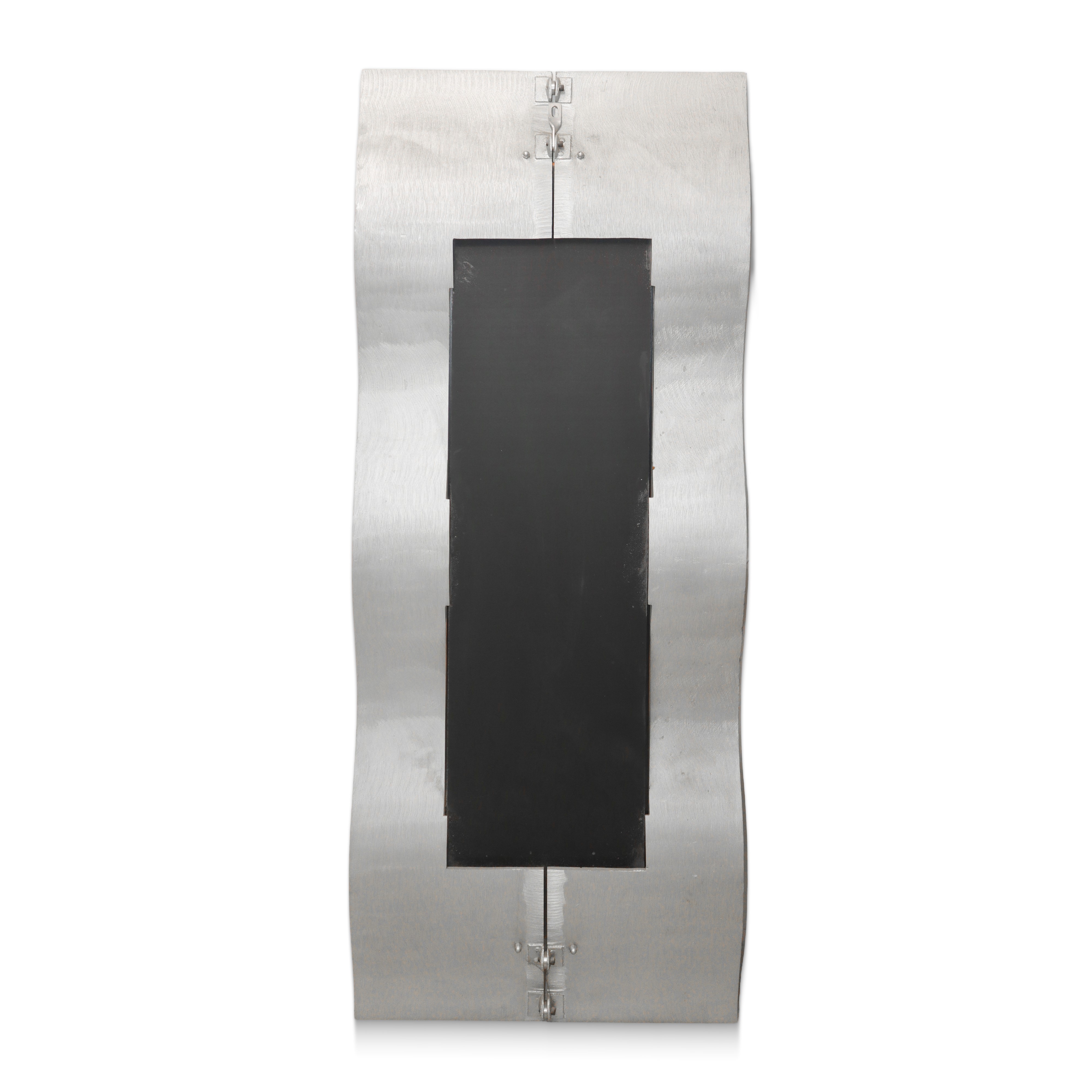 Specchiera Wave a figura intera in alluminio inciso