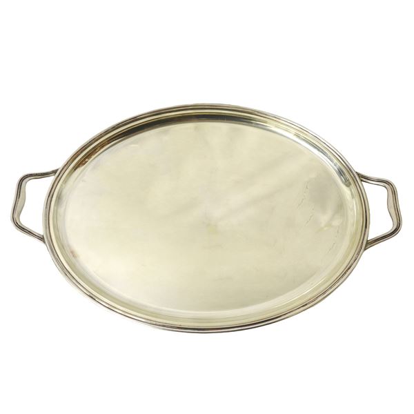 Oval-shaped silver tray with handles