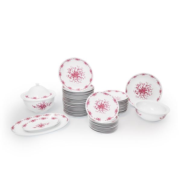 Henneberg Porzellan - White porcelain dinner service with pink floral decorations