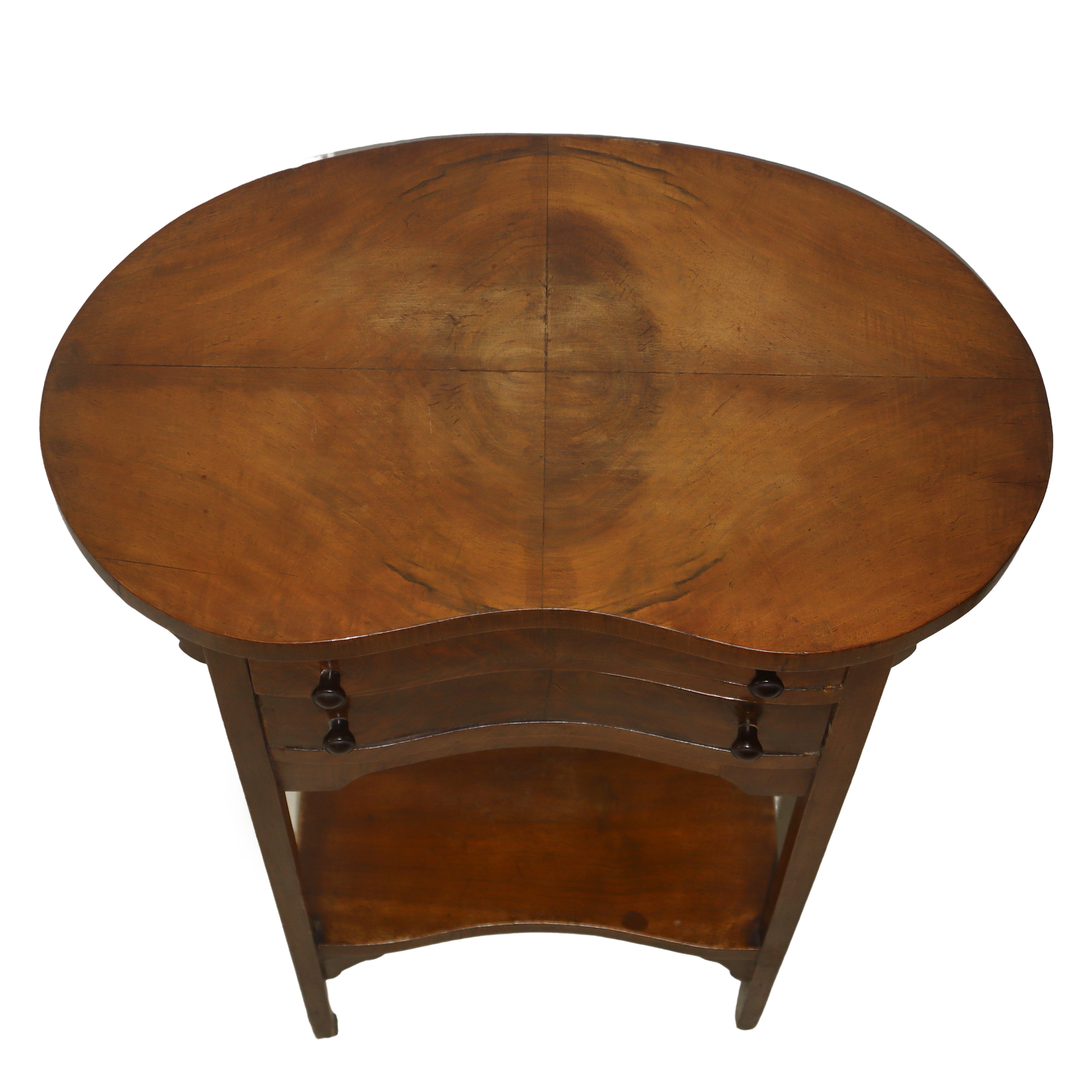 Tavolino a fagiolo in legno di noce con due cassetti sottopiano e quattro gambe