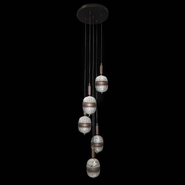 Sospensione da soffitto Mid-Century Modern a 5 luci in metallo e vetro intagliato