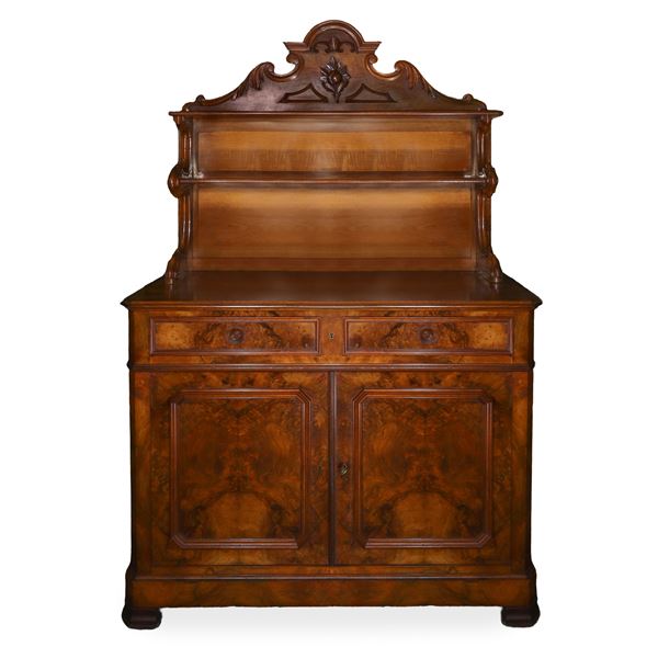 Walnut root plate rack