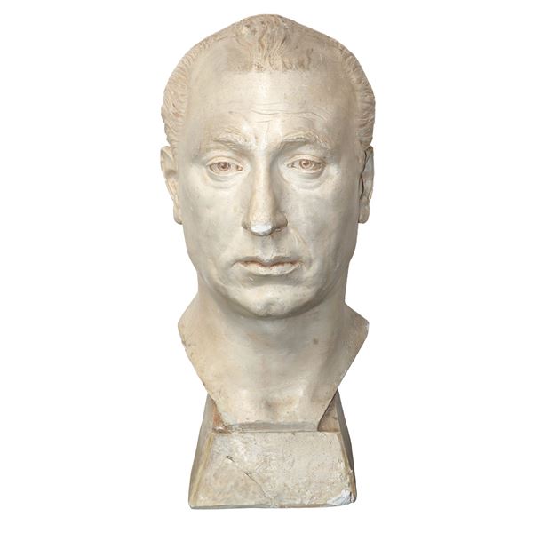 Stucco sculpture depicting a character
