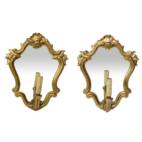 Pair of fan appliqués with mirror and candle holder in shaped and gilded wood. LouisXV style