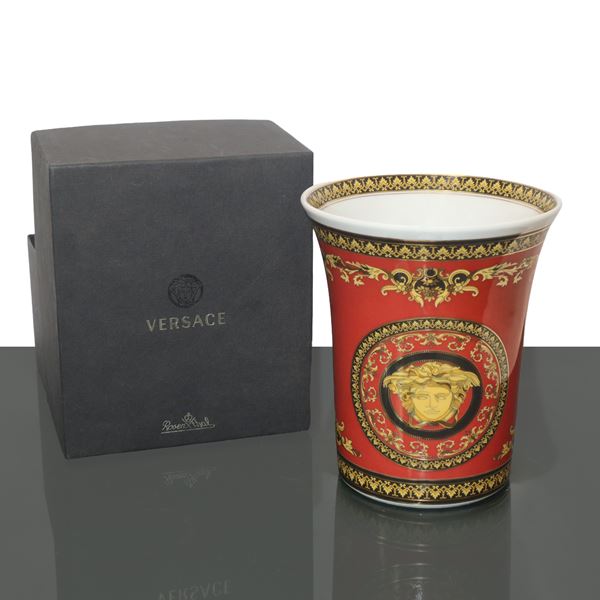 Versace  per Rosenthal - Vaso in porcellana modello Medusa, collezione Ikarus