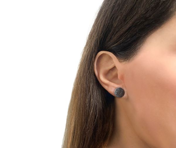 Gold button earrings, cupella with roses