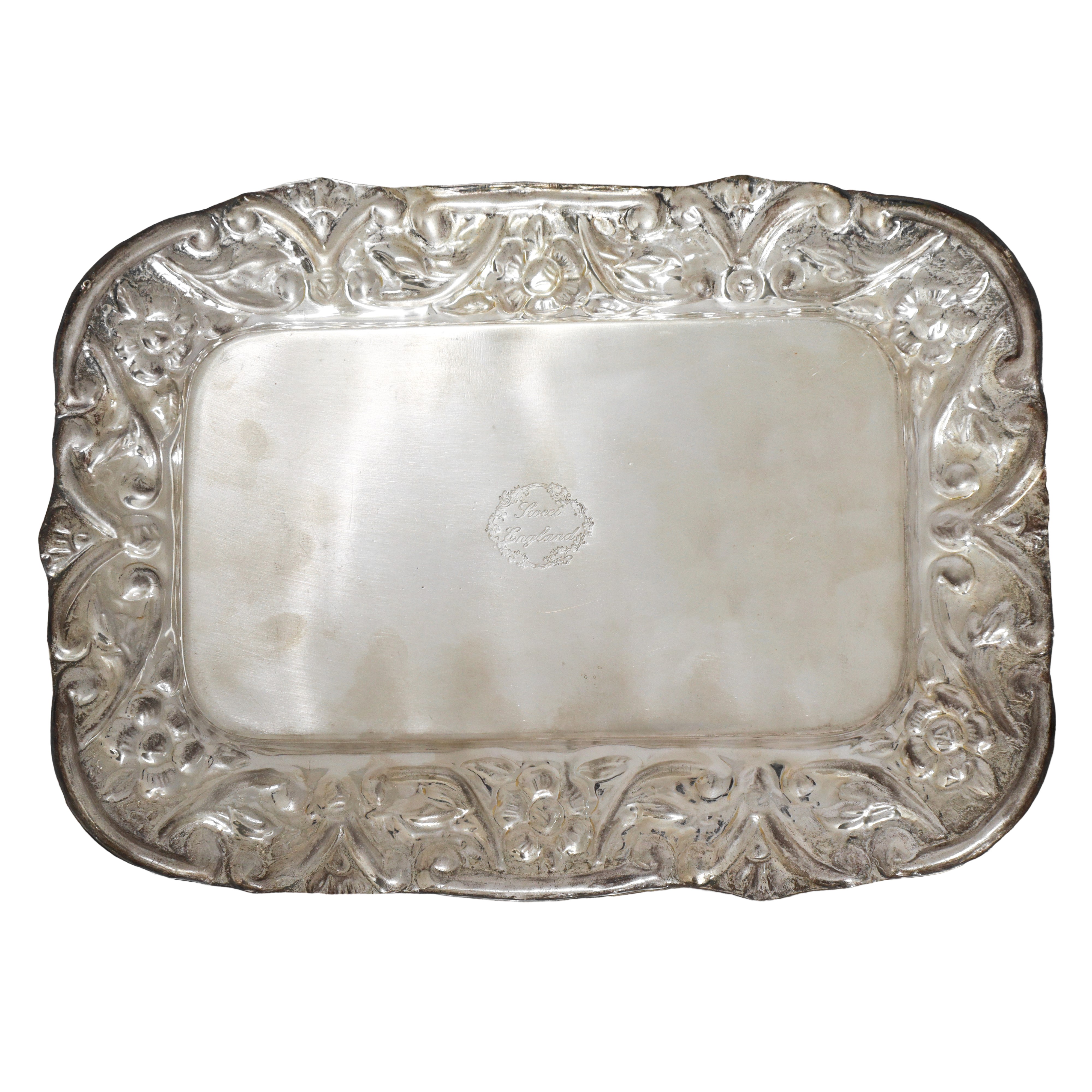Piccolo vassoio da portata in metallo argentato