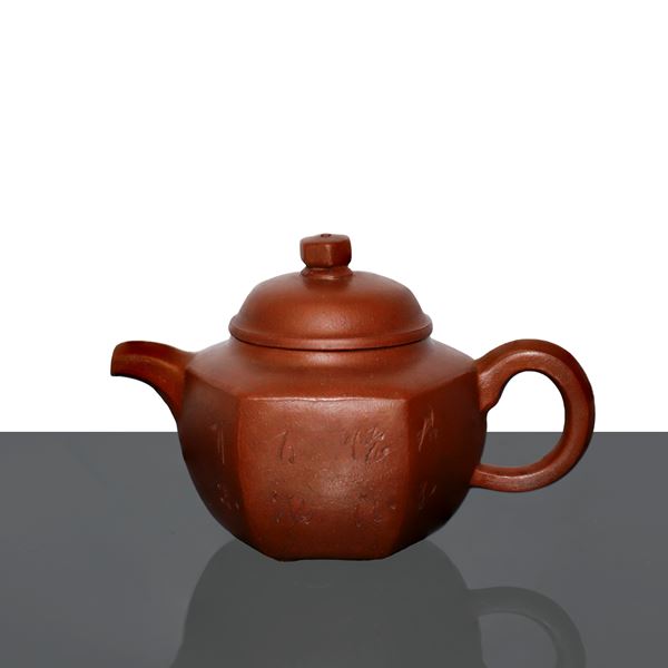 Red Yixing teapot