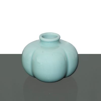 Vasetto in Porcellana a Smalto Celadon della Dinastia Qing