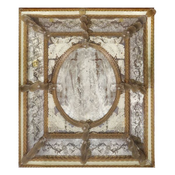 Murano glass mirror with engraved and embossed glass on the perimeter