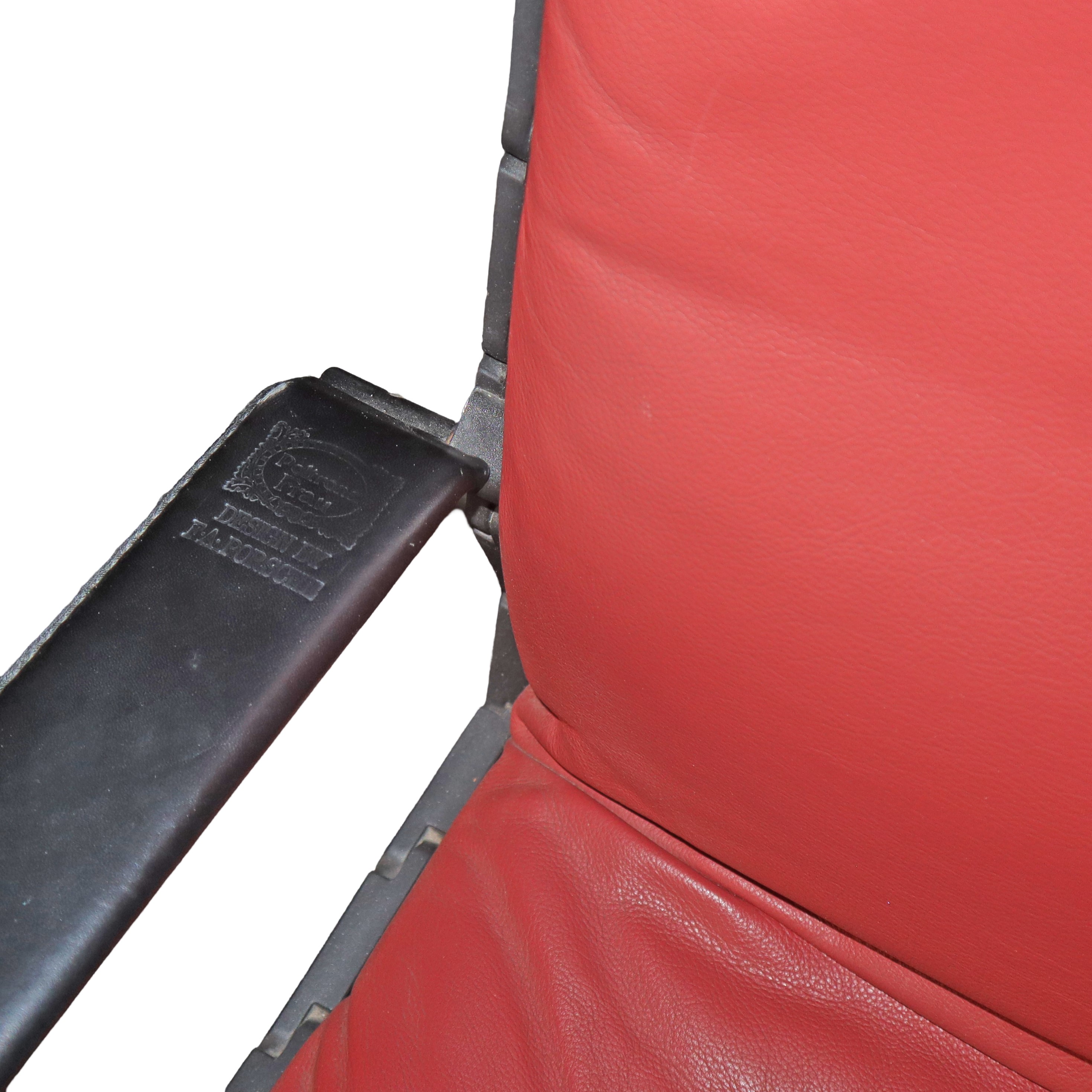 Poltrona Frau, Ferdinand Porsche per Poltrona Frau - Poltrona Antropovarius in Pelle Rossa