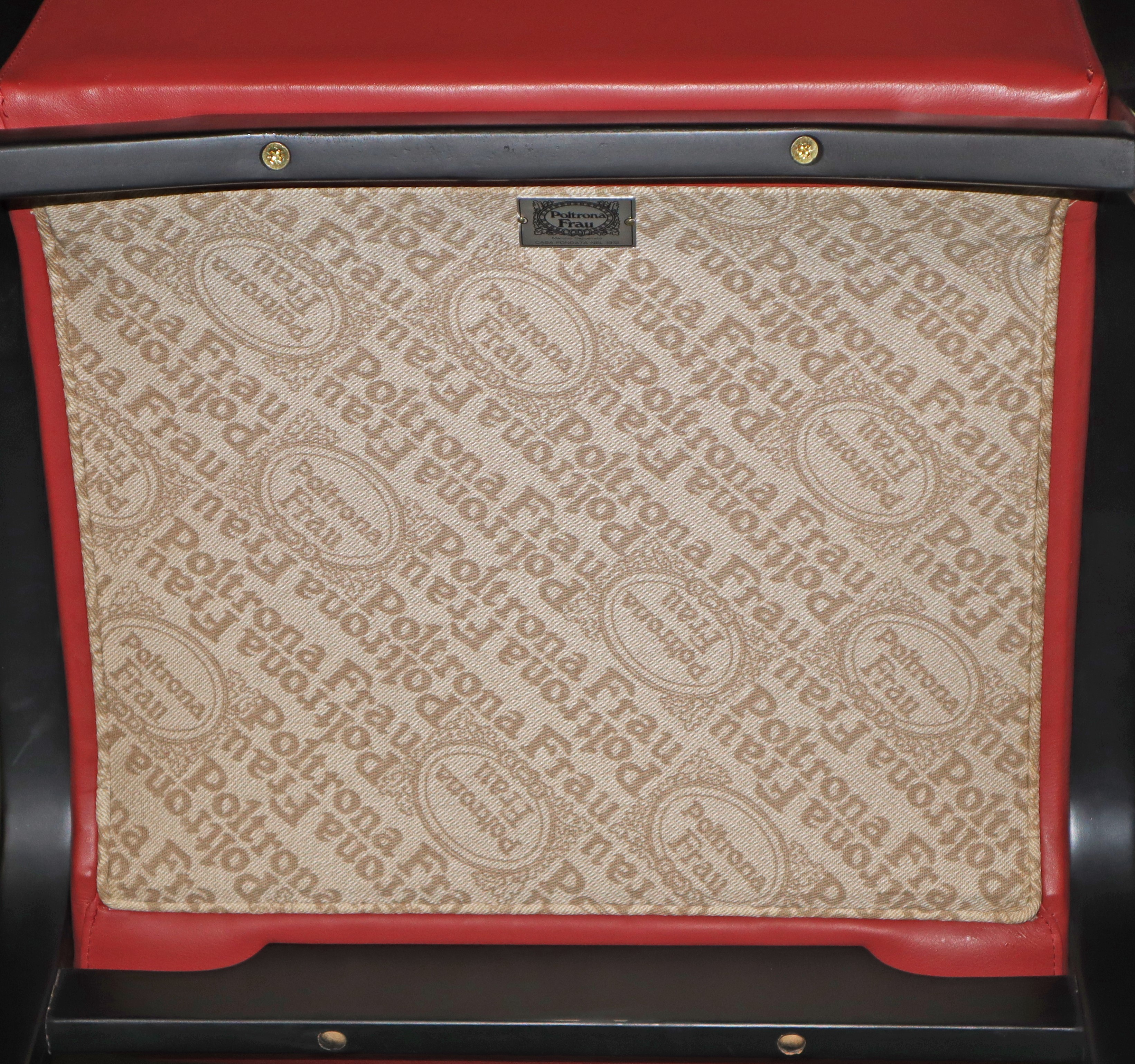 Coppia di sedie in pelle rossa