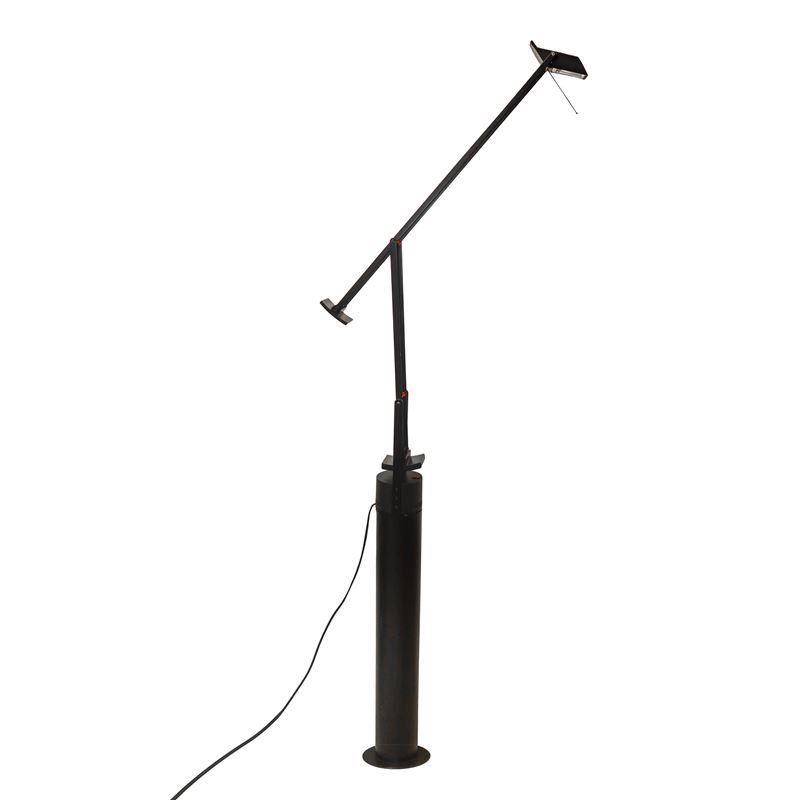 Artemide, Richard Sapper per Artemide - Lampada Modello Tizio