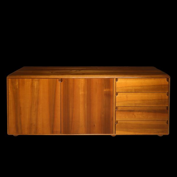 Low storage unit, 4 side drawers and 2 doors in solid wood