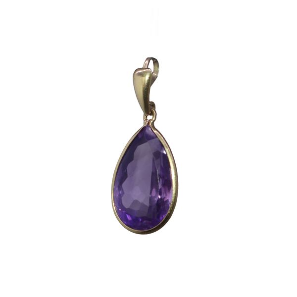 750 gold pendant with drop amethyst