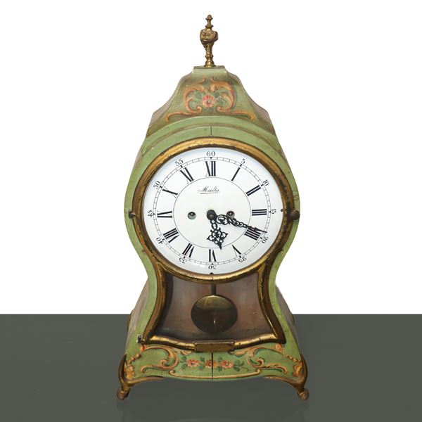 Pendulum table clock painted and lacquered in shades of green 