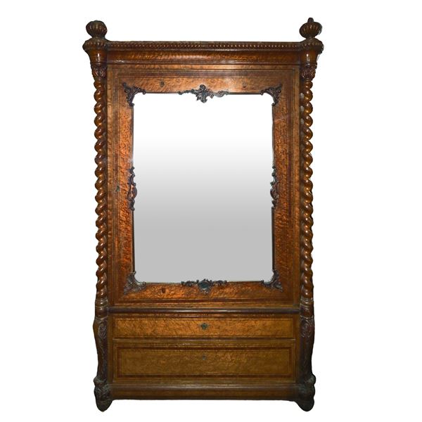 Wardrobe in maple wood with an upper door with mirror and two lower drawers.  (nineteenth century)  - Auction Ecletic Auction - Casa d'aste La Rosa