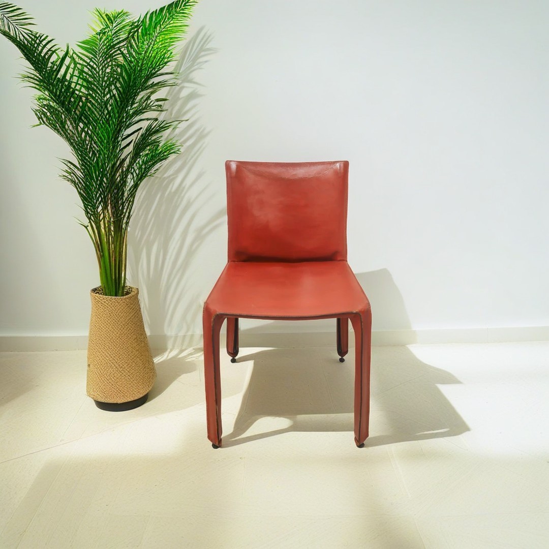 Mario Bellini per Cassina - Sei Sedie Modello Cab in Cuoio Rosso Cognac
