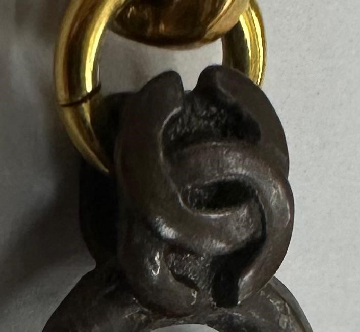 Collana Chanel catena dorata e pietre marroni