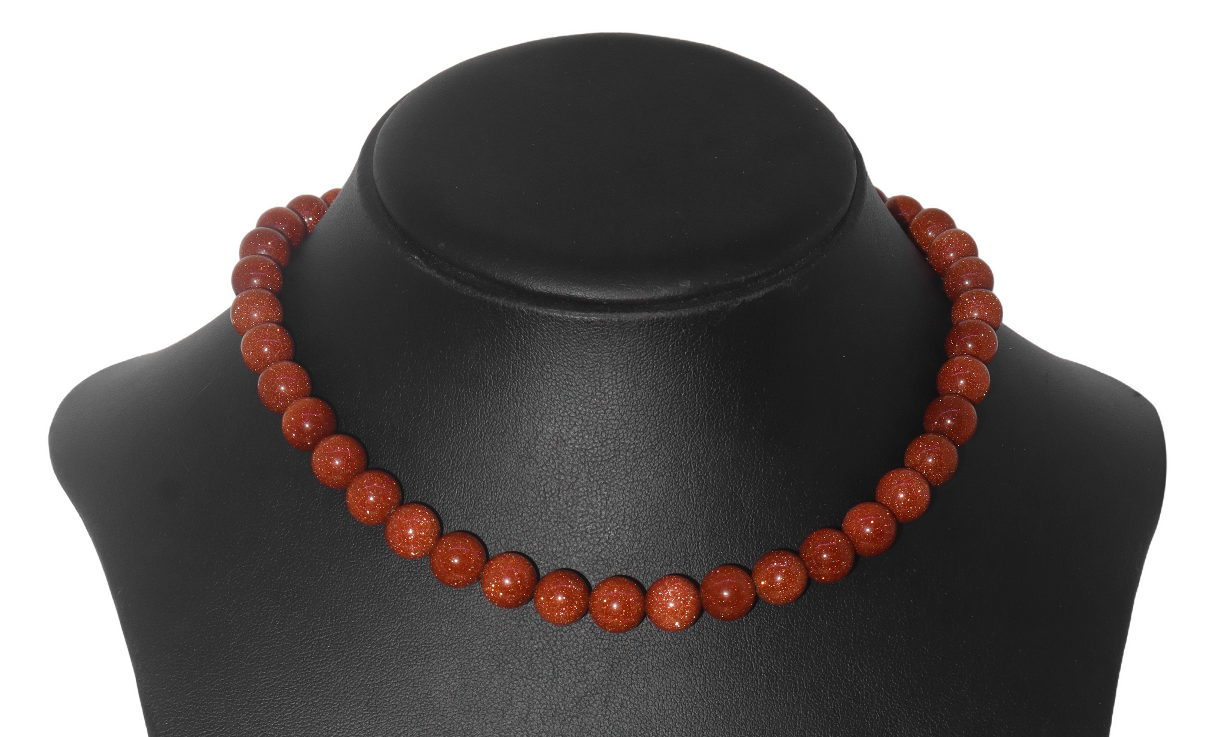 Collana in pietra del sole