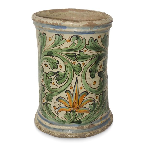 Polychrome majolica cylinder from Caltagirone, decorated with large leaves