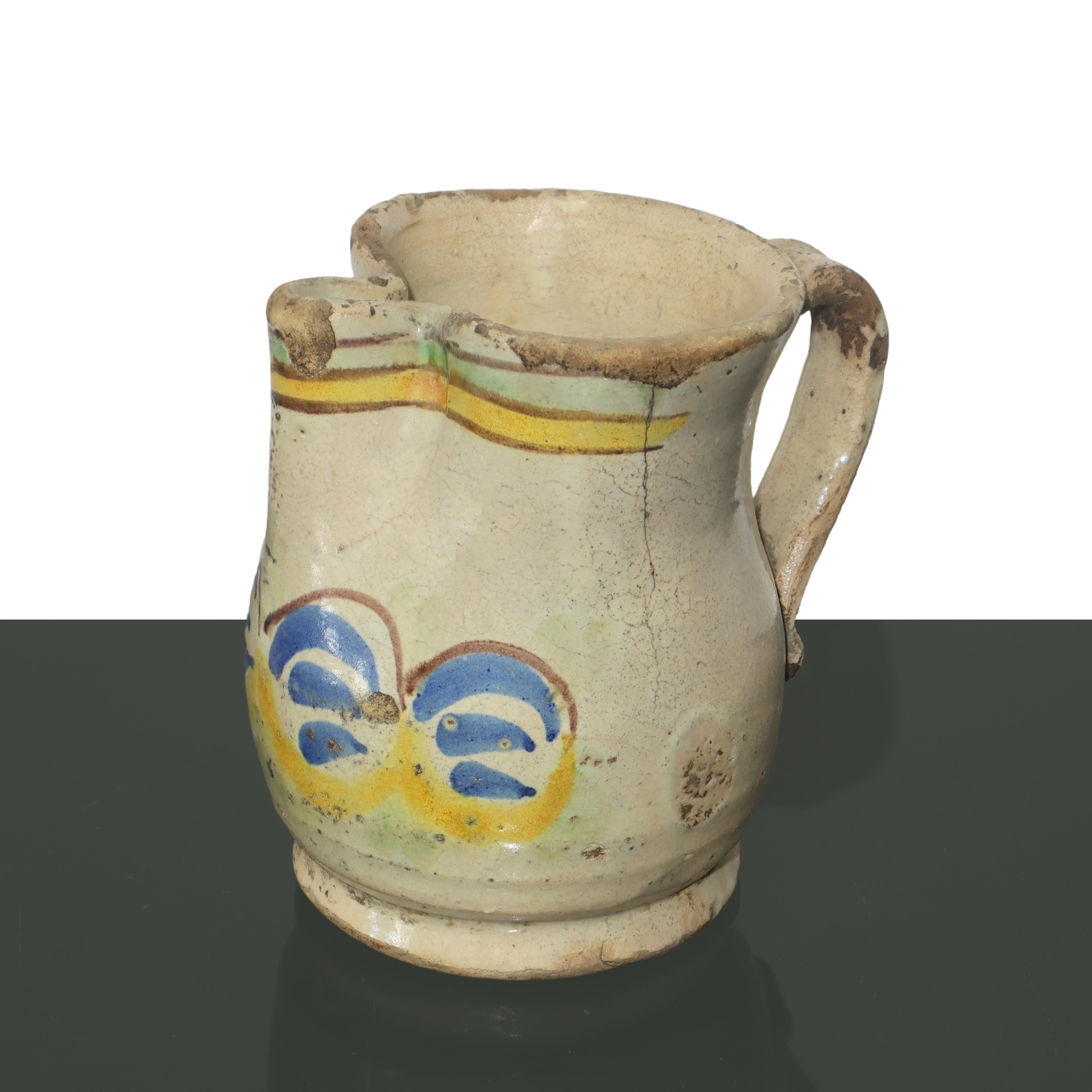 Cannata con manico in maiolica policroma di Caltagirone