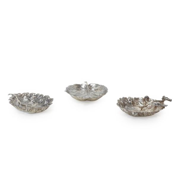 Gianmaria Buccellati - Group of 3 hazelnut leaves in 925 silver