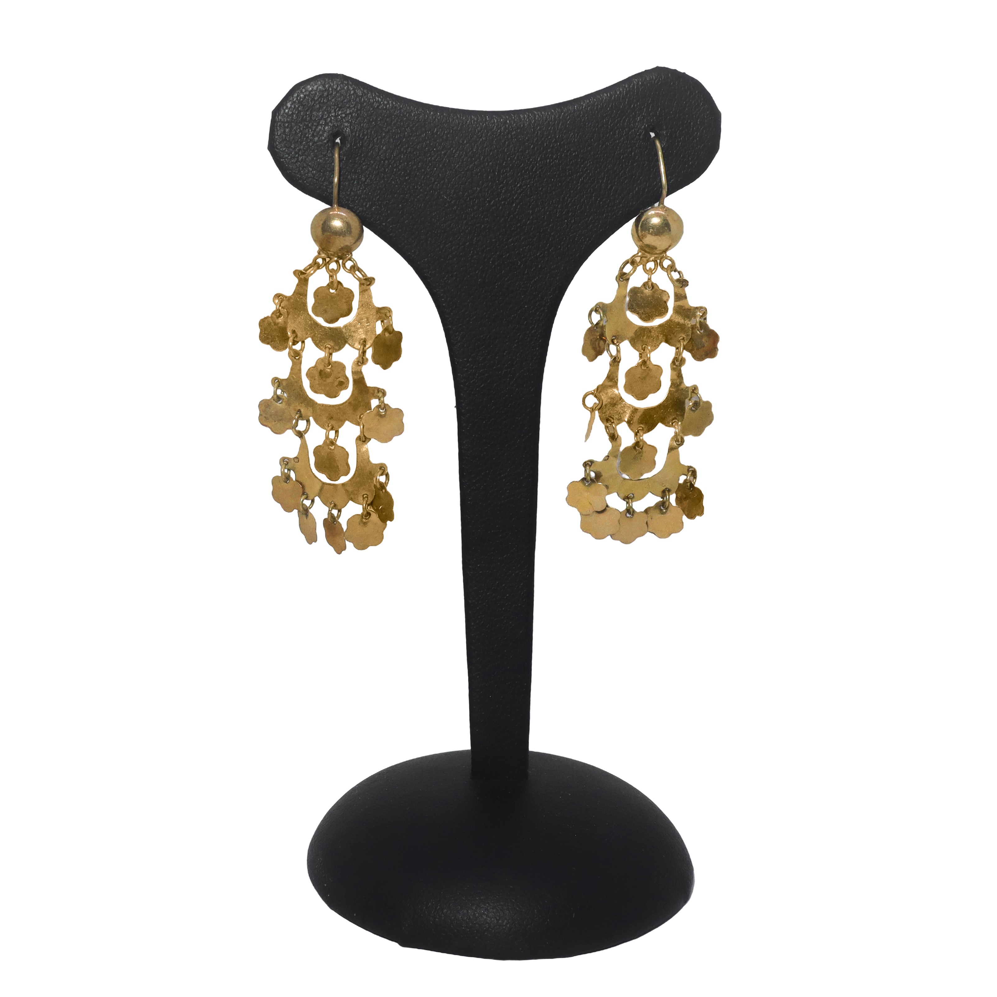 Orecchini pendenti in oro a basso titolo con ciondolini a forma di fiore