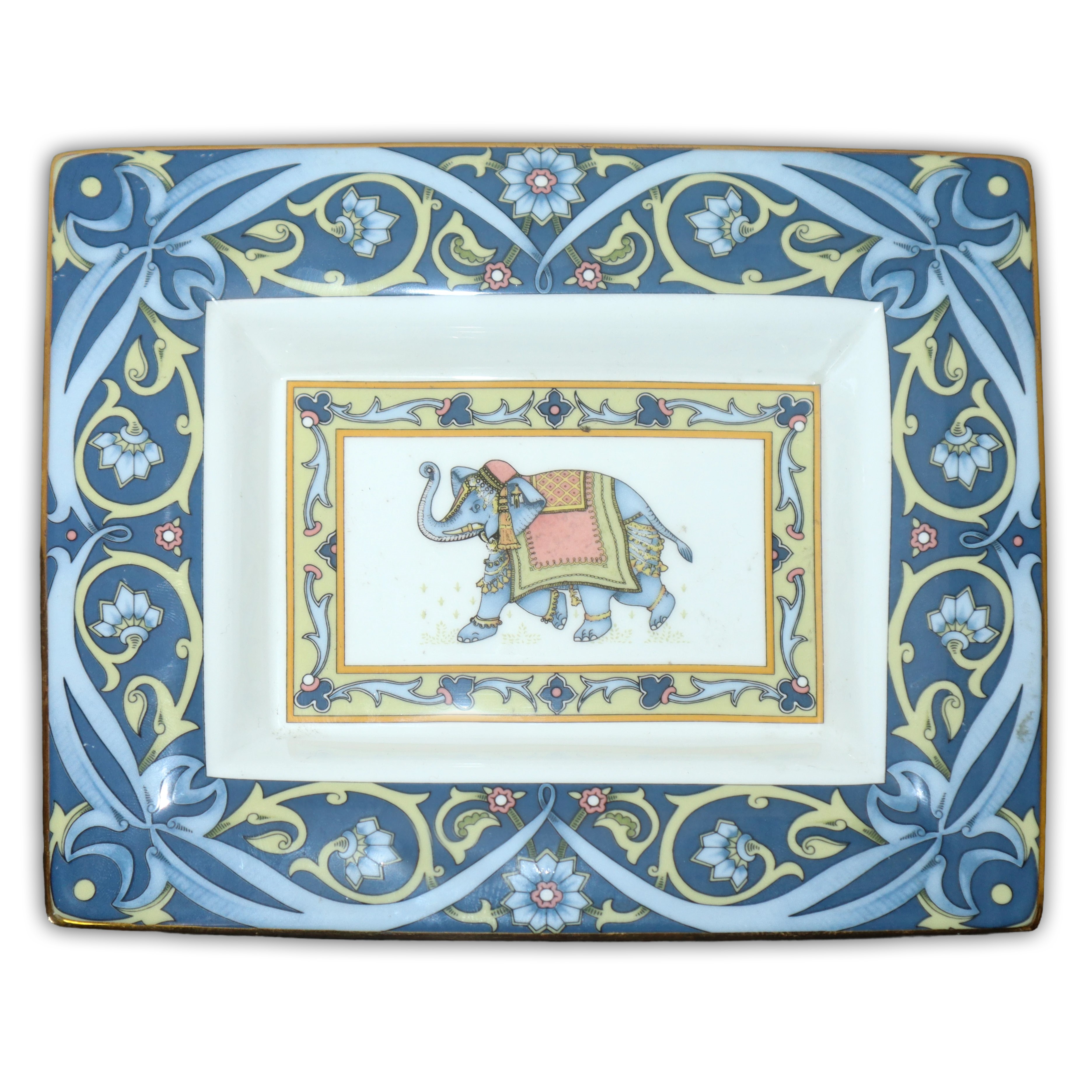 Trittico in porcellana bone china modello Blue Elephant, composto da posacenere, orologio, scatol...