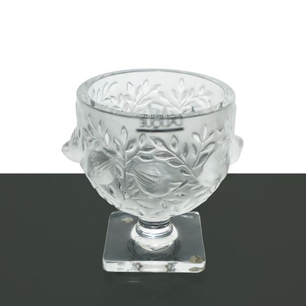 Lalique France - Elisabeth Birds Lalique satin crystal cup