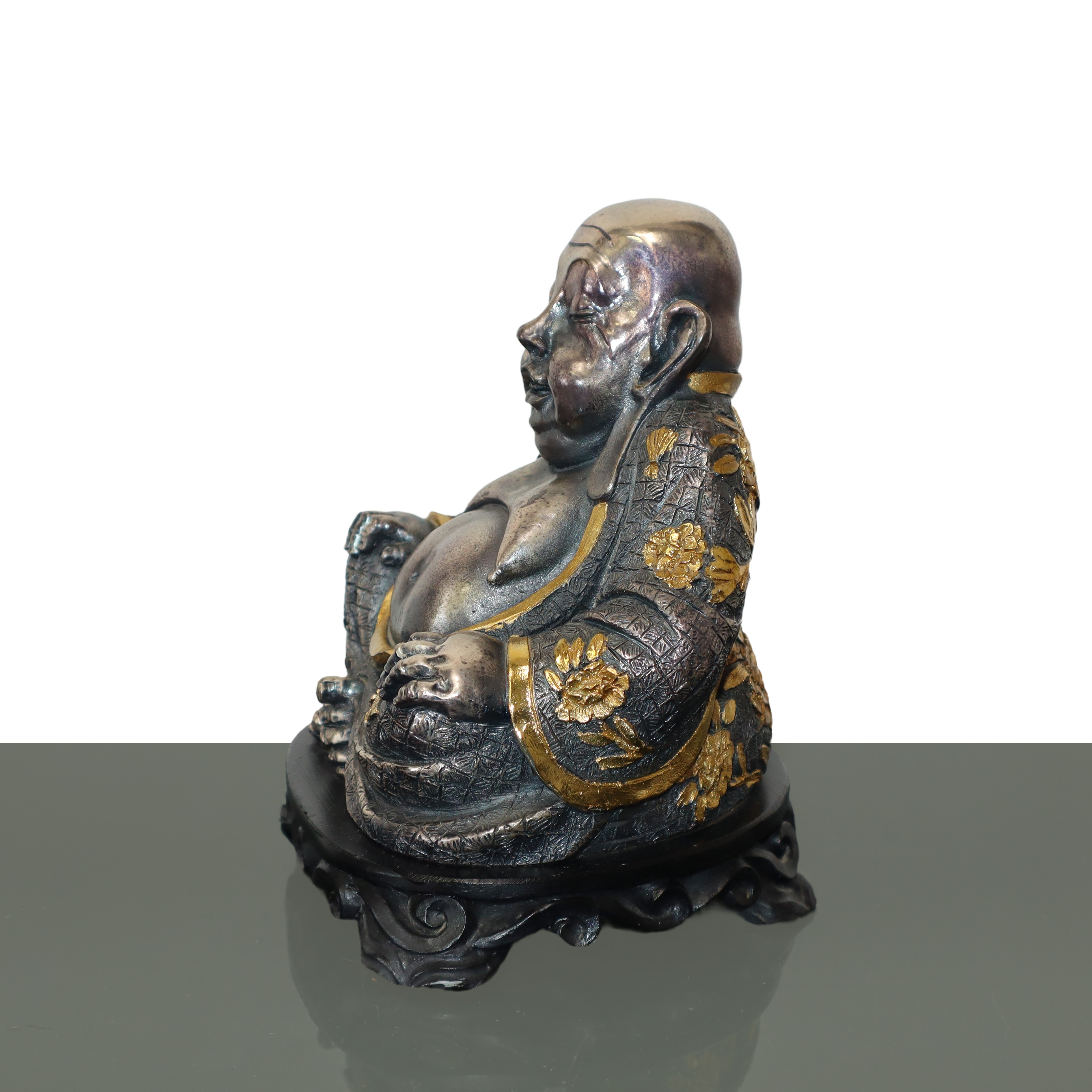 Buddha Seduto Rivestito in Argento 800 R e Foglia Oro