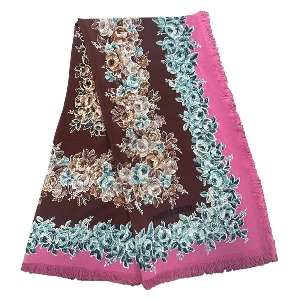 Andrea Odicini : Foulard scarf on a pink background with floral motifs  - Auction Jewelry, Luxory & Accesories - Casa d'aste La Rosa