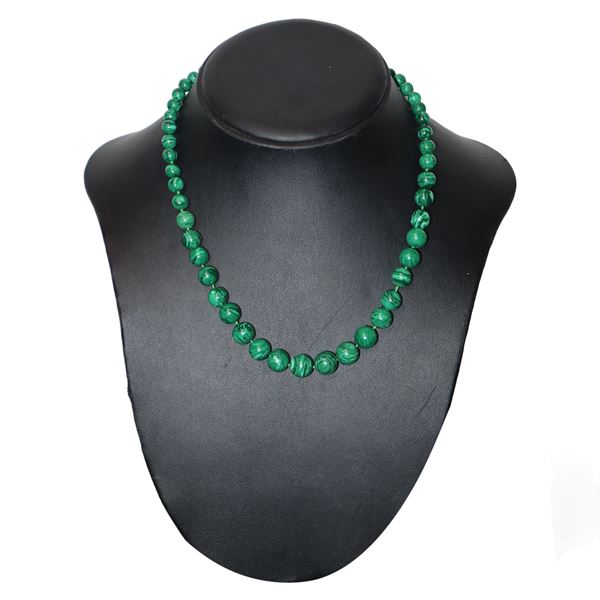 Malachite necklace with 18 kt gold susta