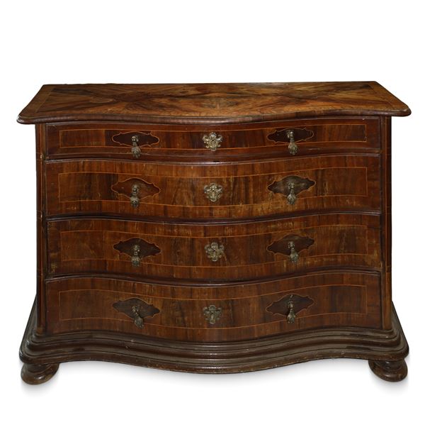 Louis XV Maltese chest of drawers, curved front, 4 threaded drawers, veneered in walnut and olive root  [..]