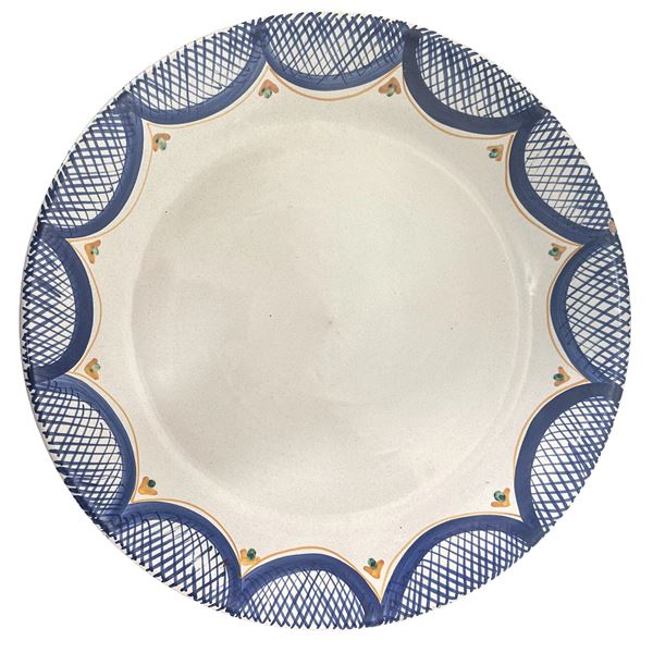 Polychrome majolica plate by Patti