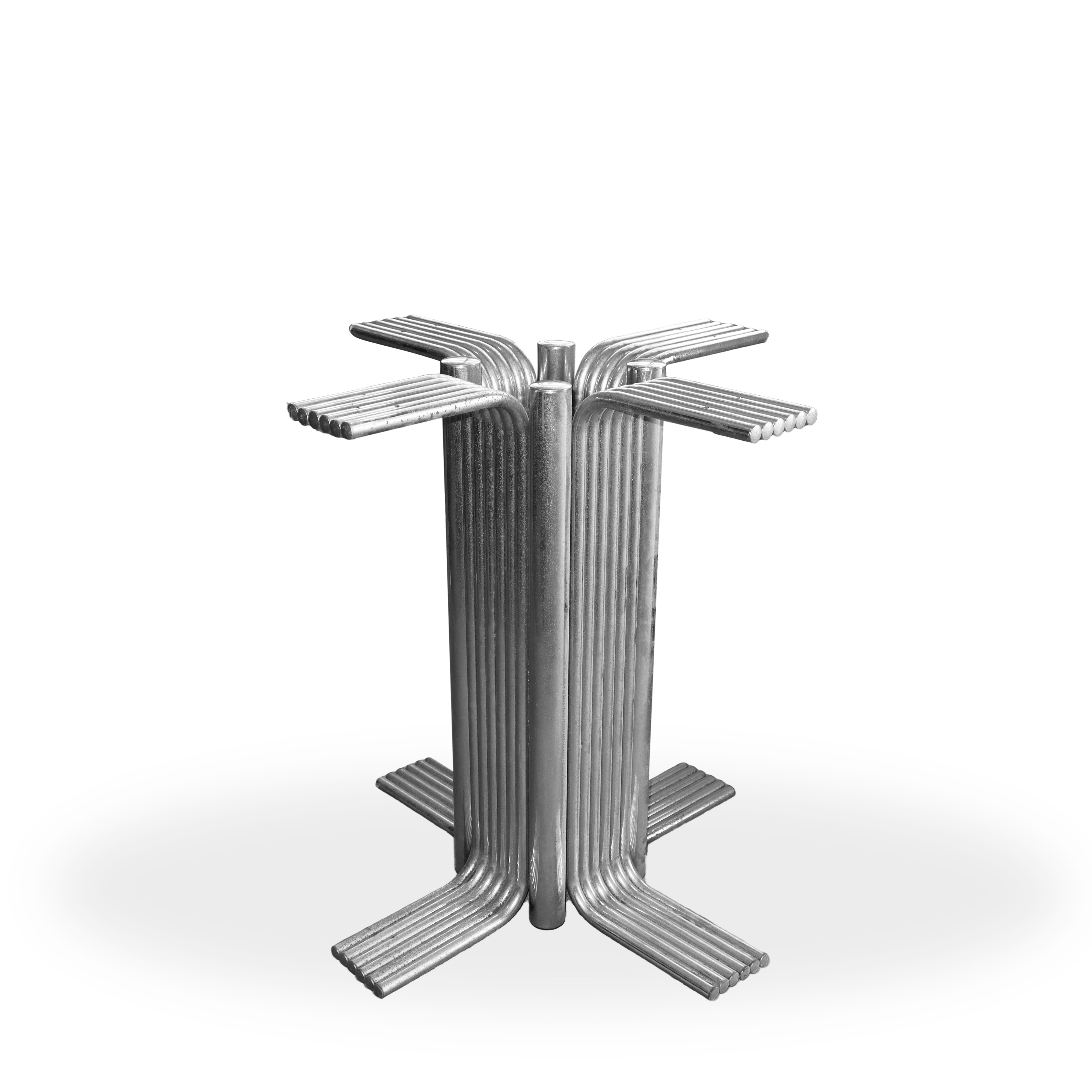 Tavolo vintage piano in vetro fumè con struttura in acciaio cromato e piede a 4 razze