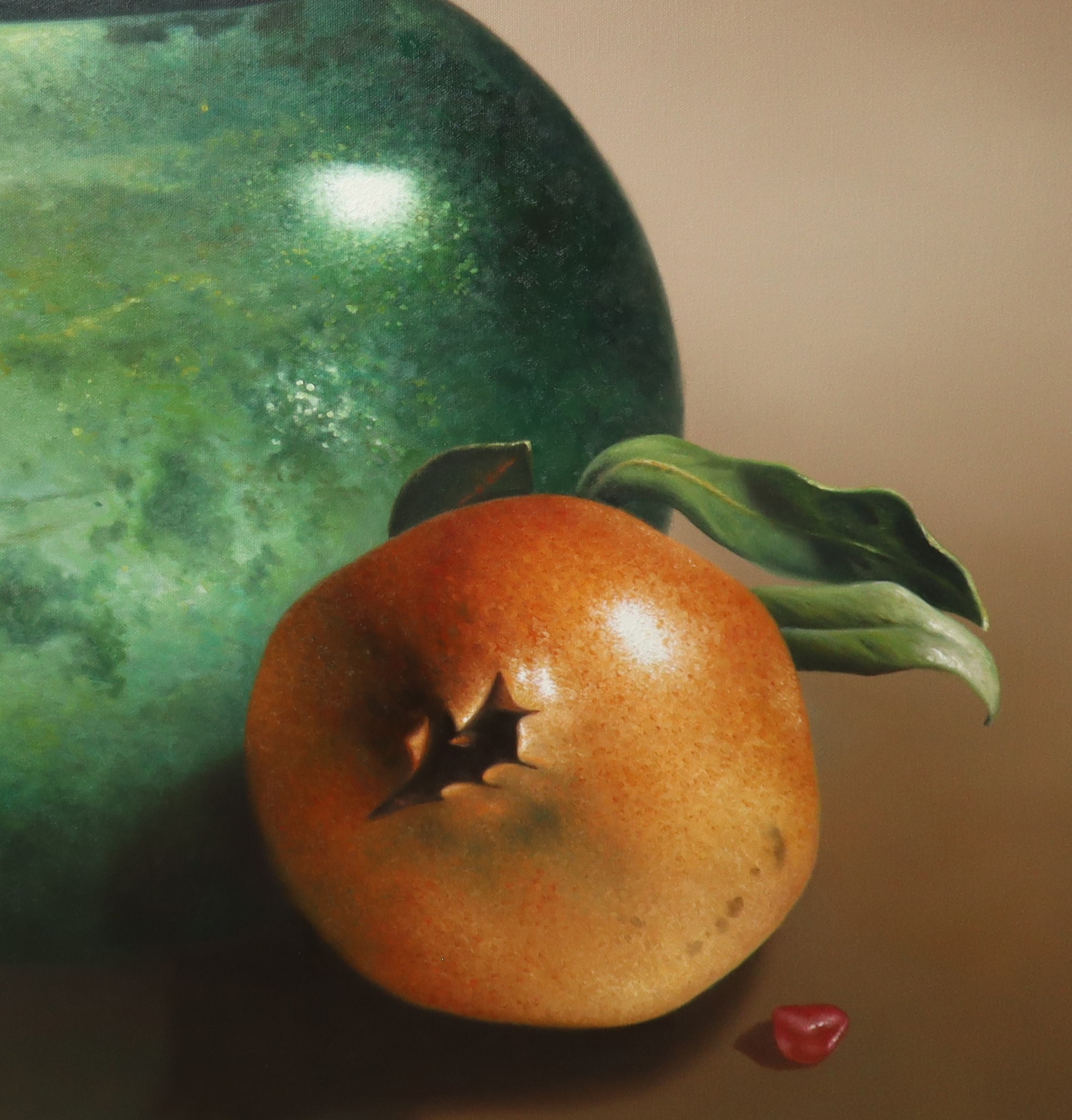 Natura morta con vaso verde e melograno