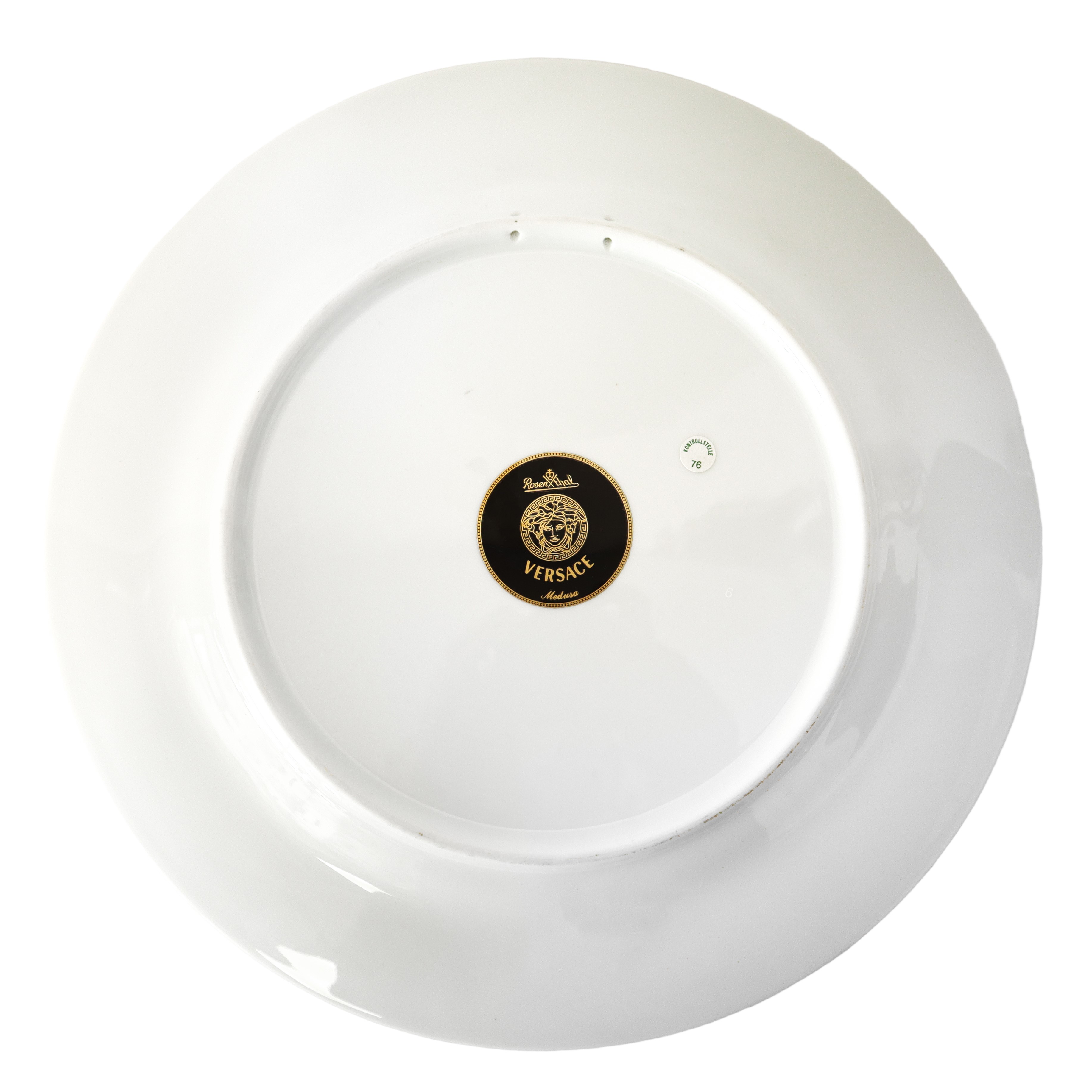 Versace per Rosenthal - Piatto Decorativo Medusa Red