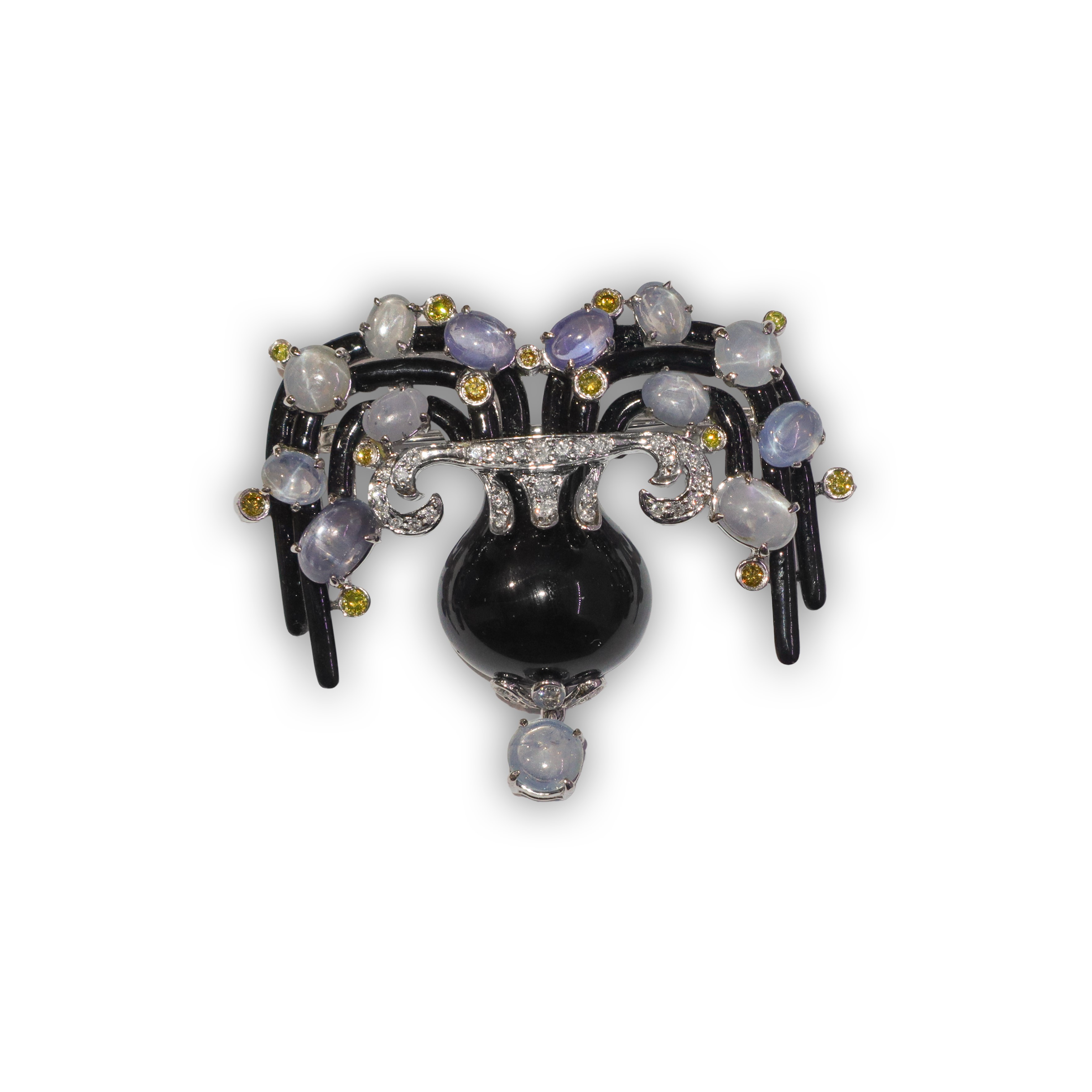 Pendentif/spilla a forma di polpo con base in onice pietre dure e brillanti e struttura in oro bi...
