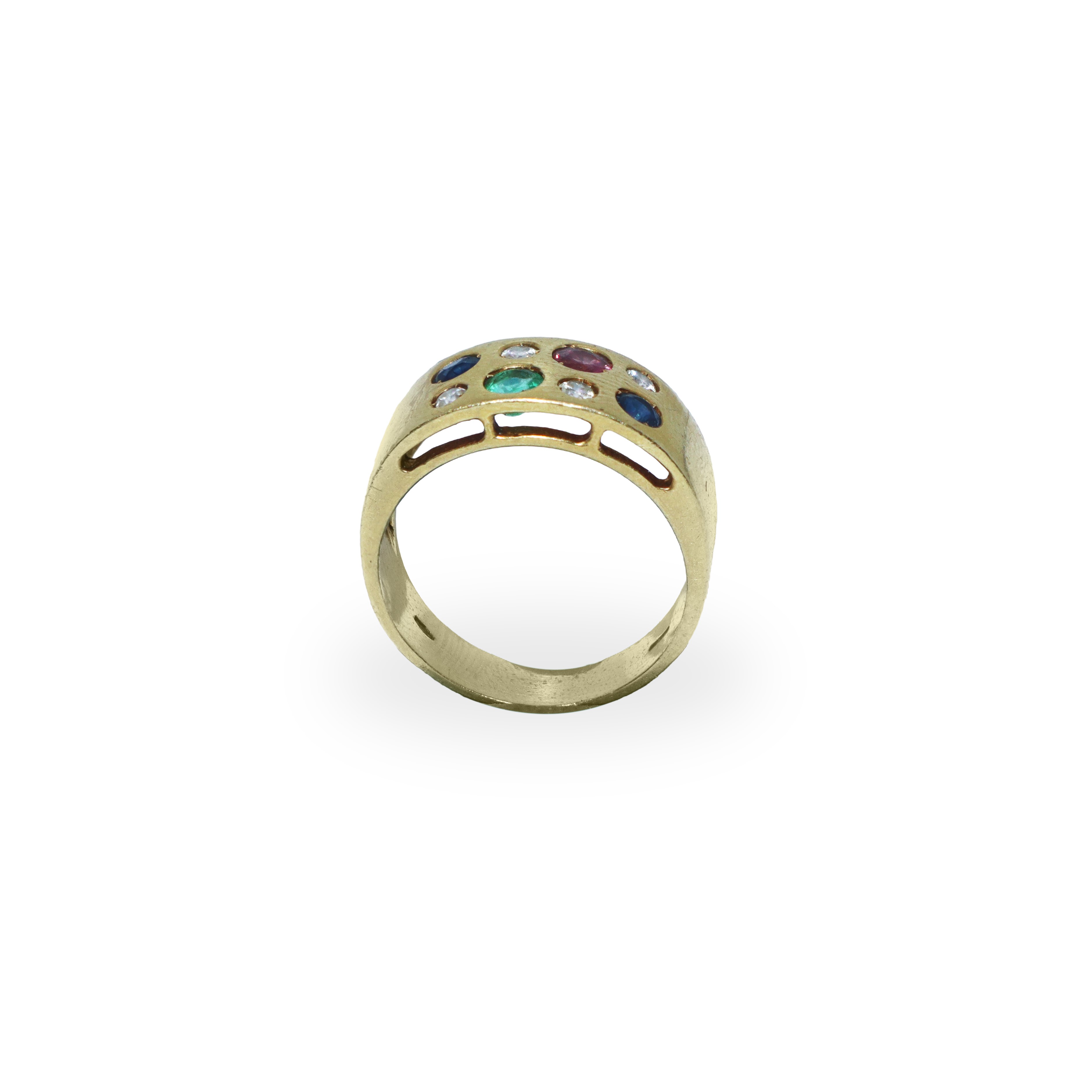 Anello in oro giallo a fascia con pietre sul fronte