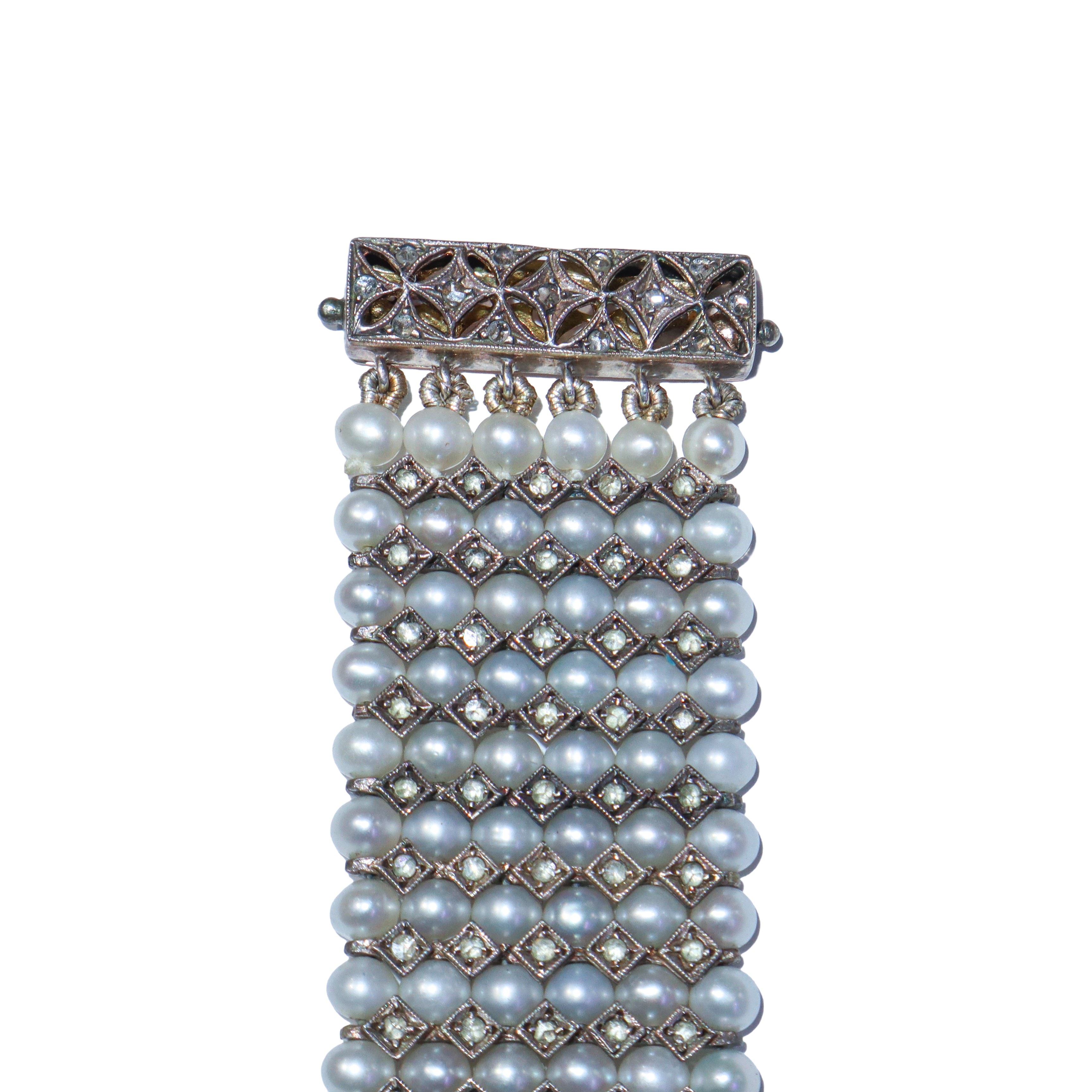 Bracciale in argento con perle e zirconi con chiusura di sicurezza