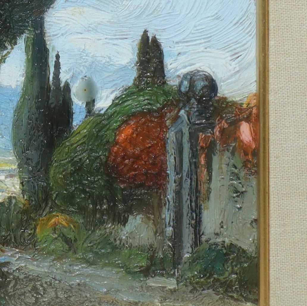 Strada con cipressi